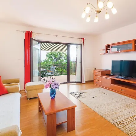 Awesome In Pobri With House Sea View Appartement *